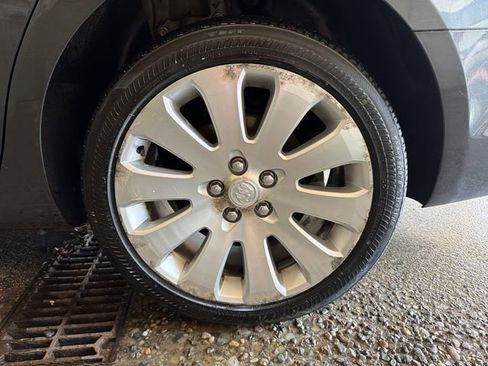 Used 2016 Buick LaCrosse Leather AWD/4WD image 10