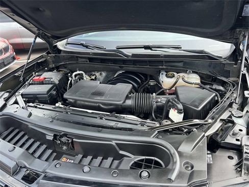 Certified 2024 Cadillac Escalade Premium Luxury w/ Performance Package image 9