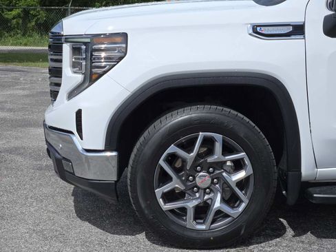 Certified 2024 GMC Sierra 1500 SLT AWD/4WD image 8