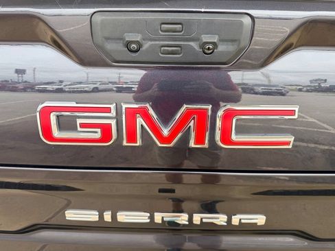 Used 2025 GMC Sierra 1500 SLT RWD image 33
