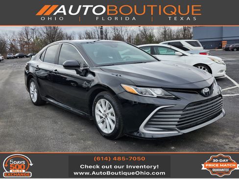 Used 2024 Toyota Camry LE image 1