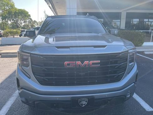 Used 2025 GMC Sierra 1500 Elevation w/ Elevation Premium Package AWD/4WD image 4