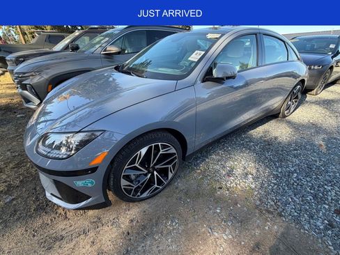 Used 2025 Hyundai Ioniq 6 Limited AWD/4WD image 1