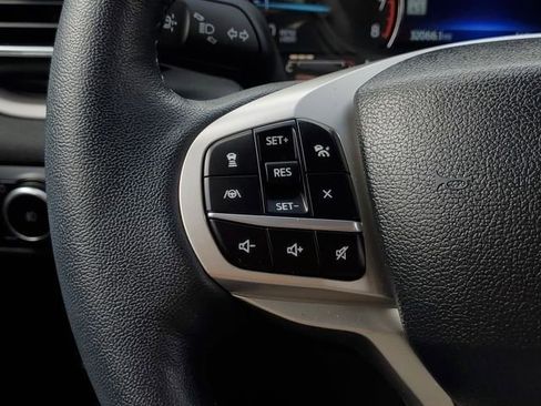 Certified 2023 Ford Explorer XLT w/ Equipment Group 202A image 30