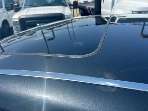 Used 2011 Lexus LS 460 w/ Comfort Pkg image 9