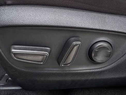 Used 2023 Toyota RAV4 XLE w/ Convenience Package image 27