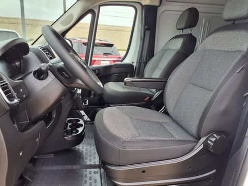 Used 2026 RAM ProMaster 3500 w/ Quick Order Package 22G SLT FWD image 28