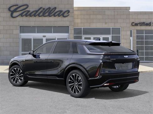 New 2026 Cadillac Lyriq Sport w/ LPO, Floor Liner Package image 3