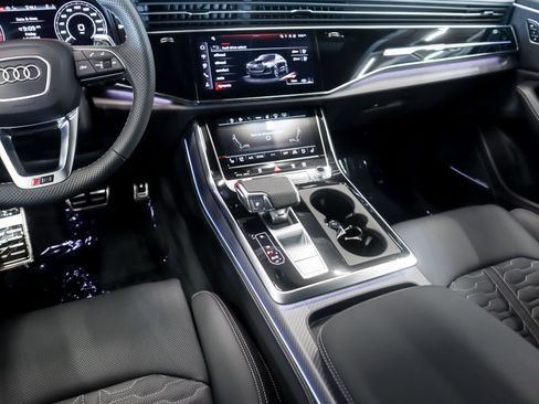 New 2026 Audi RS Q8 performance image 17