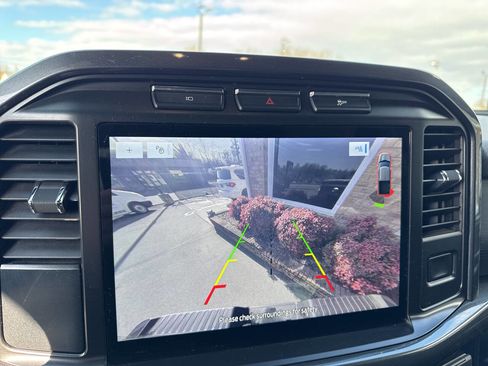 Used 2023 Ford F150 XLT w/ Equipment Group 302A High image 33