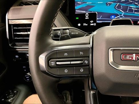 Used 2025 GMC Yukon XL AT4 w/ AT4 Premium Plus Package image 26