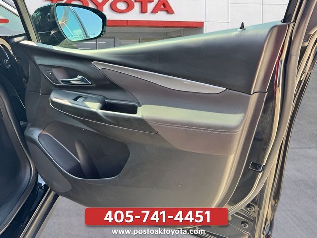 Used 2022 Chevrolet Bolt LT FWD image 20