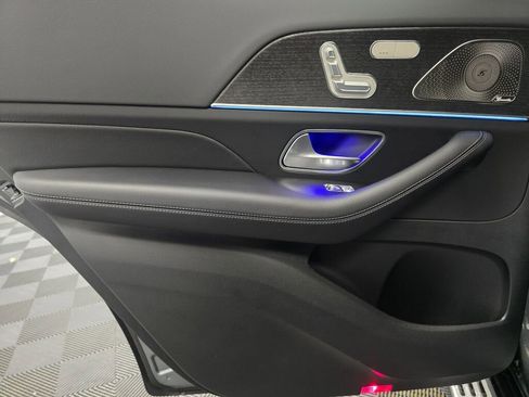 New 2026 Mercedes-Benz GLS 450 4MATIC image 21