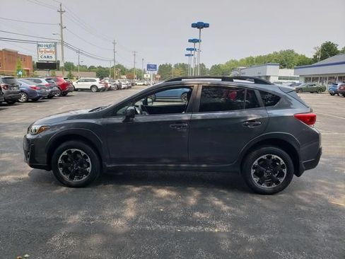 Used 2022 Subaru Crosstrek 2.0i Premium w/ Moonroof Package AWD/4WD image 7