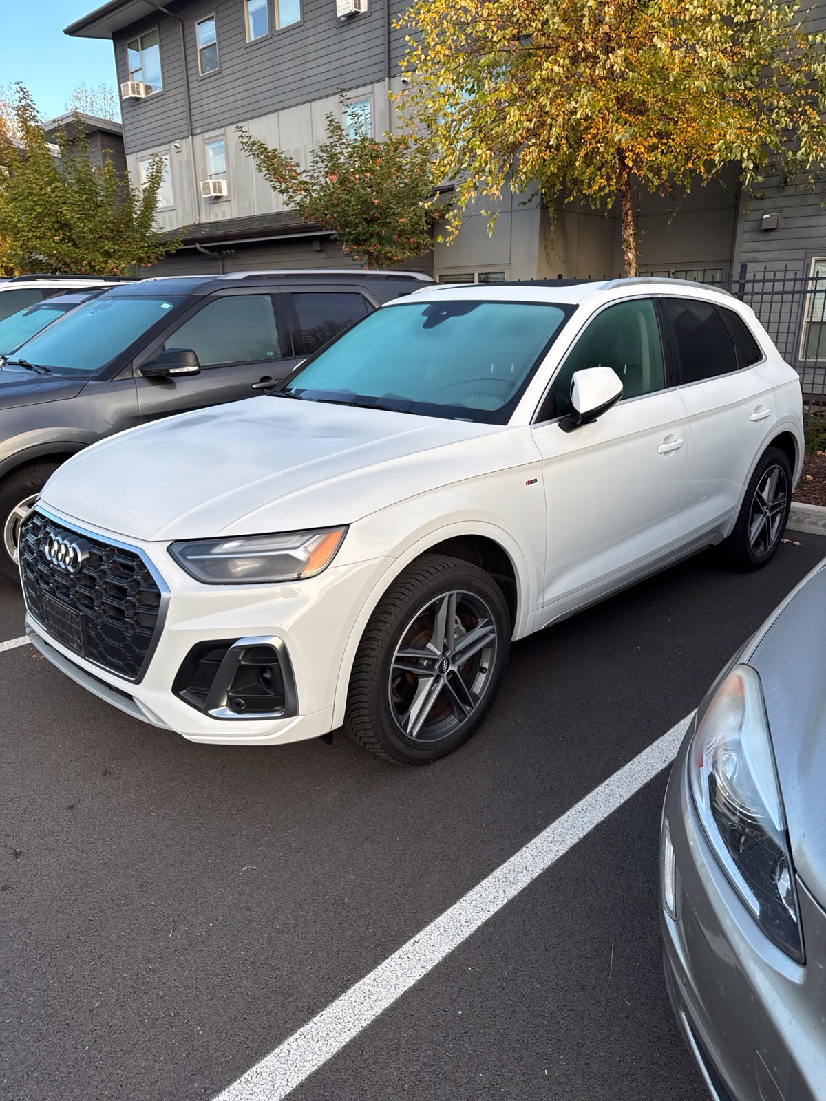 Used 2022 Audi Q5 2.0T Premium Plus AWD/4WD image 2
