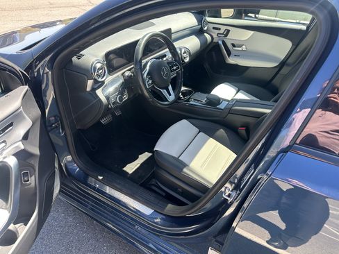 Certified 2021 Mercedes-Benz A 220 4MATIC image 7
