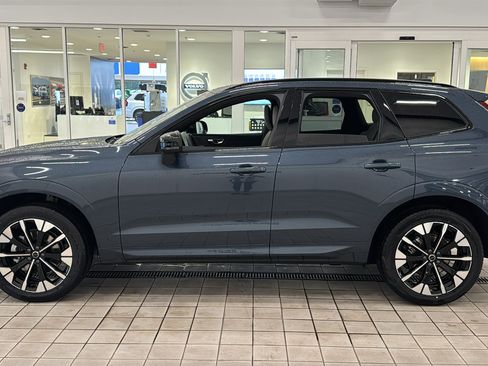 New 2026 Volvo XC60 B5 Plus w/ Climate Package AWD/4WD image 8