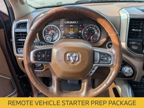Used 2019 RAM 1500 Laramie AWD/4WD image 14