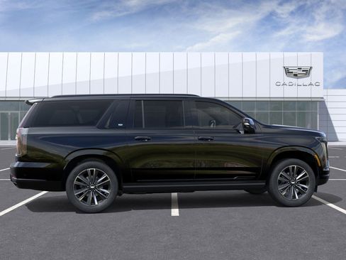 New 2026 Cadillac Escalade ESV Sport image 5