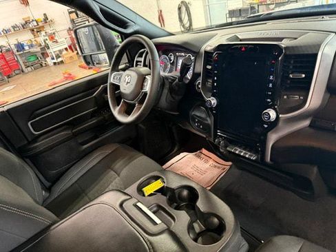 Certified 2025 RAM 2500 Big Horn AWD/4WD image 12