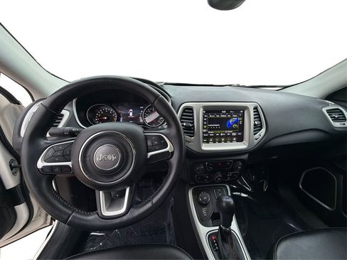 Used 2020 Jeep Compass Latitude w/ Popular Equipment Group image 23