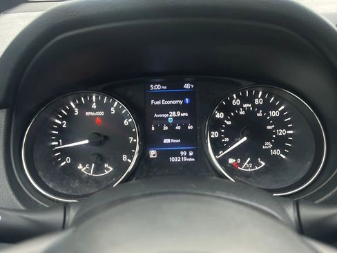 Used 2020 Nissan Rogue S image 23