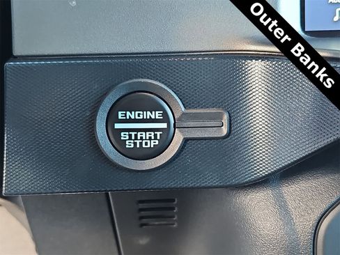 Used 2023 Ford Bronco Outer Banks image 24