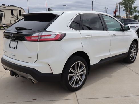Used 2024 Ford Edge Titanium w/ Equipment Group 301A AWD/4WD image 5