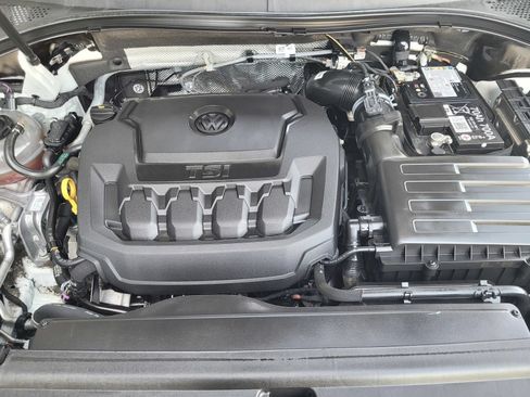 Used 2024 Volkswagen Tiguan SE FWD image 28