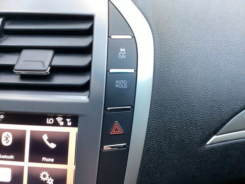 Used 2019 Lincoln MKZ Premiere image 51