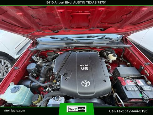 Used 2014 Toyota Tacoma PreRunner w/ TRD Sport Package image 34