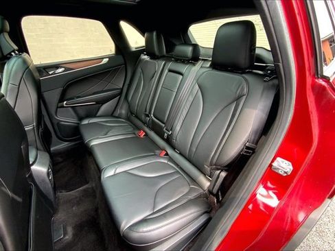Used 2017 Lincoln MKC Select w/ Select Plus Package AWD/4WD image 26