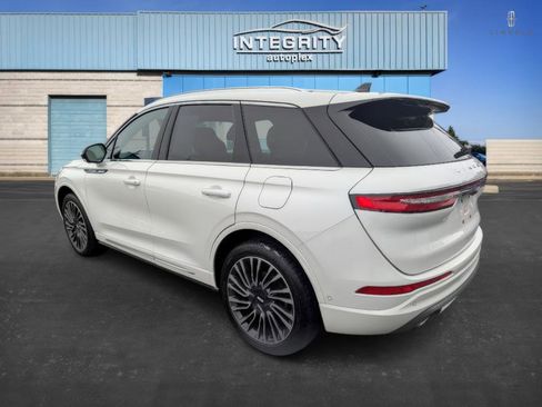 Used 2020 Lincoln Corsair Reserve w/ Equipment Group 202A image 5