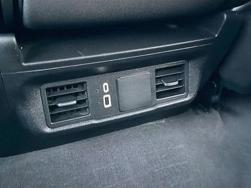Used 2024 Chevrolet Silverado 1500 Custom RWD image 23