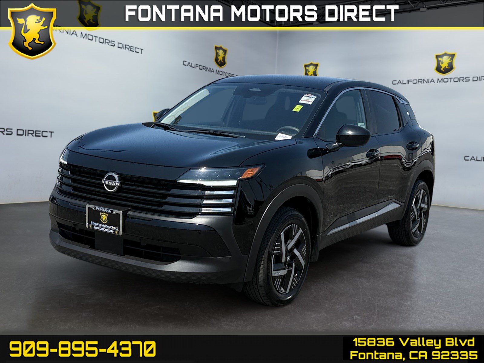 Used 2025 Nissan Kicks SV FWD image 1