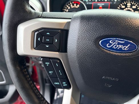 Used 2018 Ford F150 Lariat w/ Equipment Group 502A Luxury AWD/4WD image 29