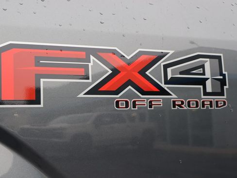 Used 2020 Ford F150 XLT w/ Equipment Group 302A Luxury AWD/4WD image 40