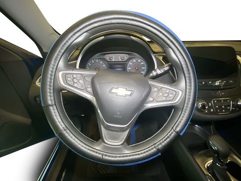Used 2023 Chevrolet Malibu LT image 13
