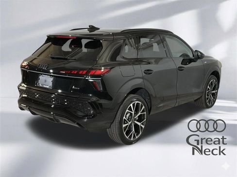 New 2026 Audi Q3 quattro 2.0T image 8