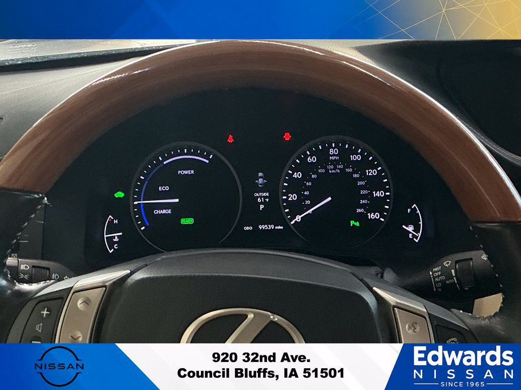 Used 2014 Lexus ES 300h w/ Luxury Package w/Bamboo Trim FWD image 16