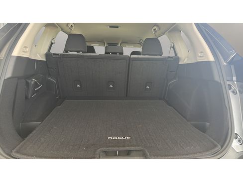 Certified 2023 Nissan Rogue SV AWD/4WD image 12