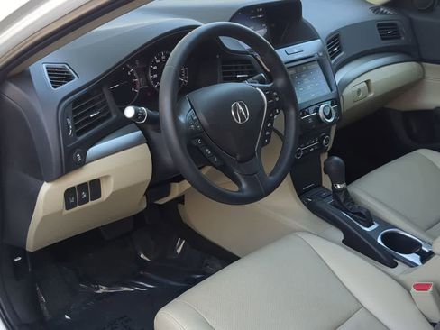 Used 2018 Acura ILX w/ Premium Package image 10