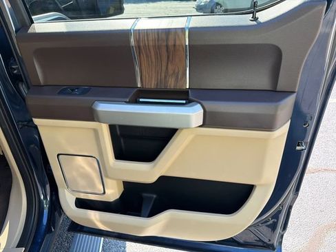 Used 2020 Ford F150 Lariat w/ Equipment Group 502A Luxury AWD/4WD image 19