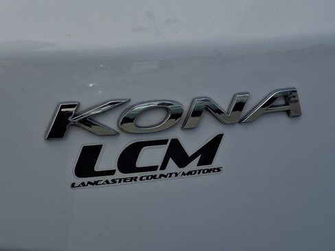 Certified 2023 Hyundai Kona SEL AWD/4WD image 31