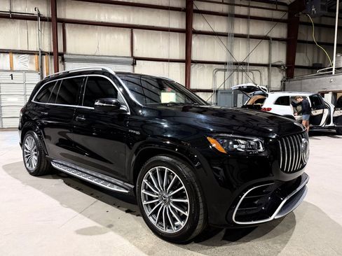 Used 2021 Mercedes-Benz GLS 63 AMG 4MATIC image 2