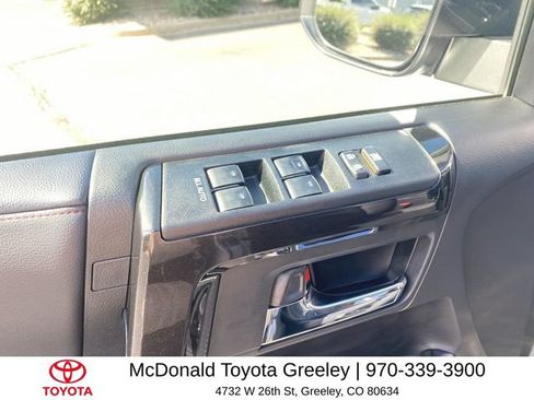 Used 2022 Toyota 4Runner TRD Off-Road Premium AWD/4WD image 13
