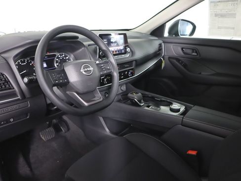 New 2026 Nissan Rogue S image 11