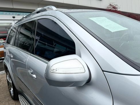 Used 2010 Mercedes-Benz GL 550 4MATIC image 55