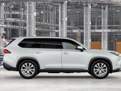 New 2026 Toyota Grand Highlander AWD image 12