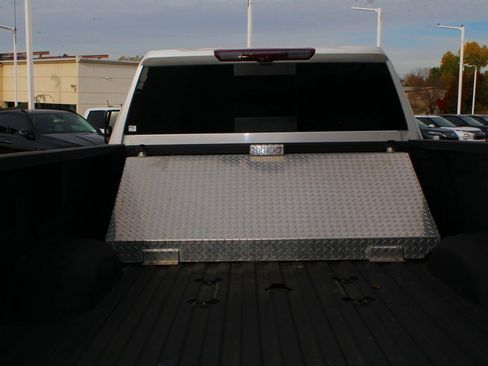 Used 2023 Chevrolet Silverado 3500 High Country image 12